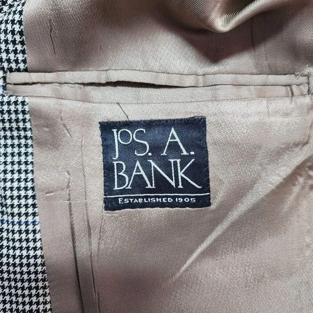 JOS.‎ A. BANK HOUNDSTOOTH SILK/WOOL BLEND BLAZER 44L